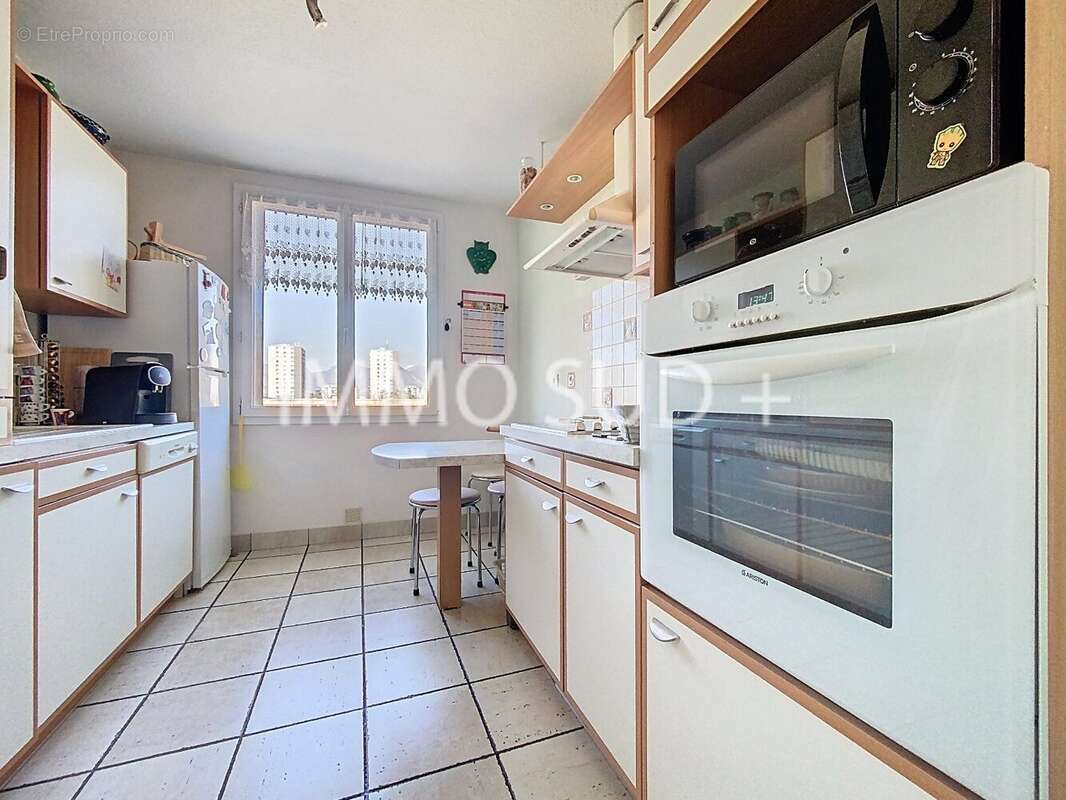 Appartement à LE PONT-DE-CLAIX