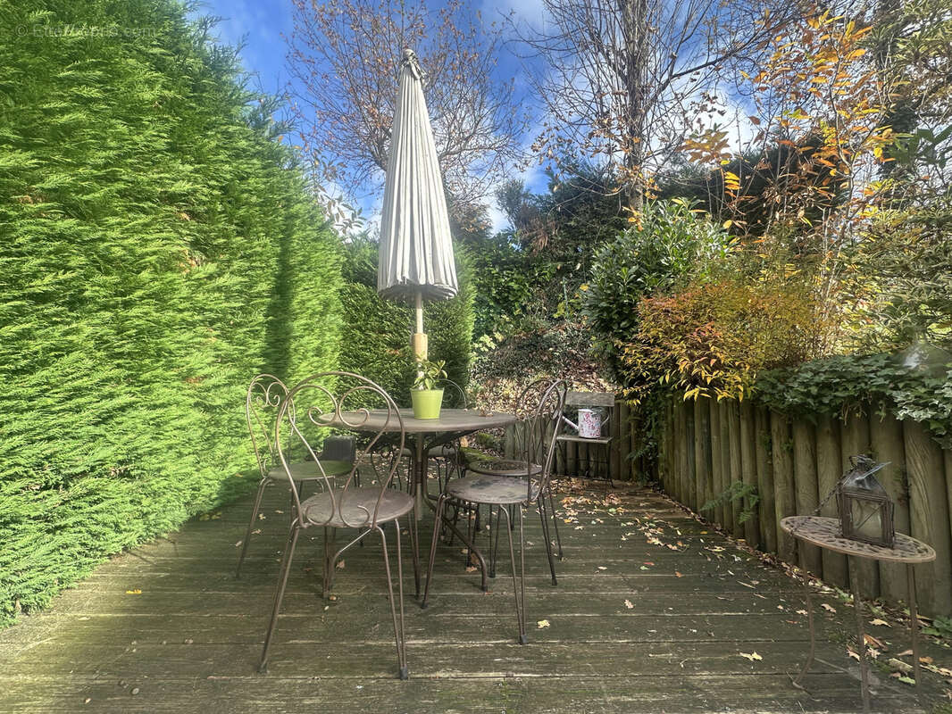 Maison à SAINT-PAUL-EN-CORNILLON