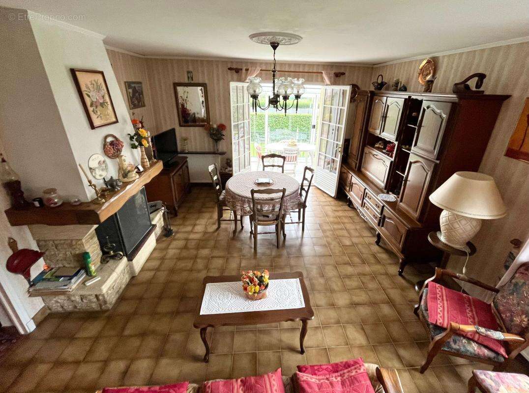 Maison à BIEVILLE-QUETIEVILLE
