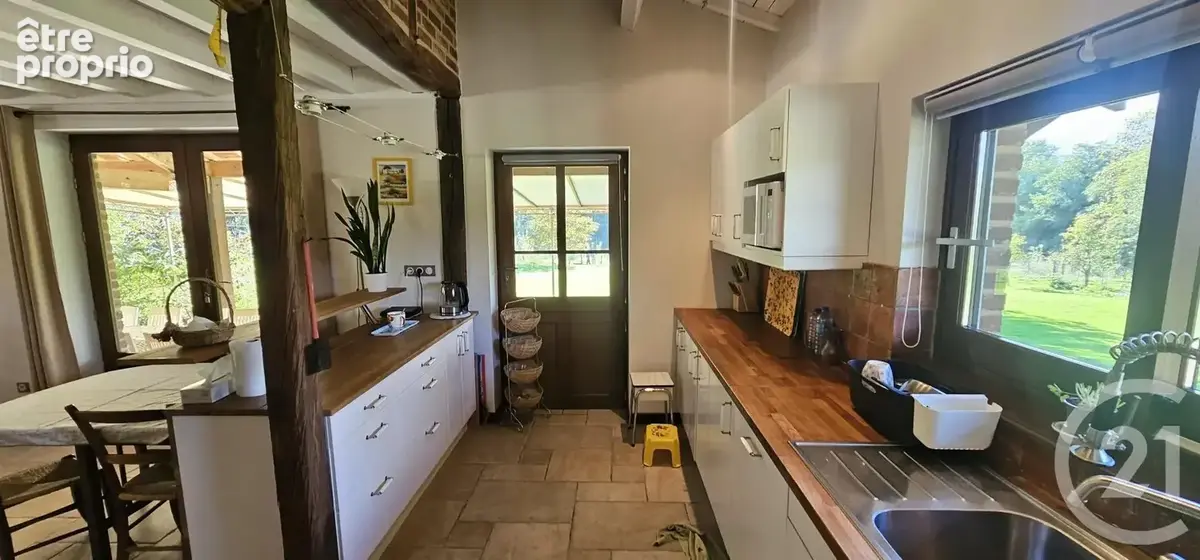 Maison 10 pièces 242 m² à vendre à Montagny-Pres-Louhans (71500) - photo 5
