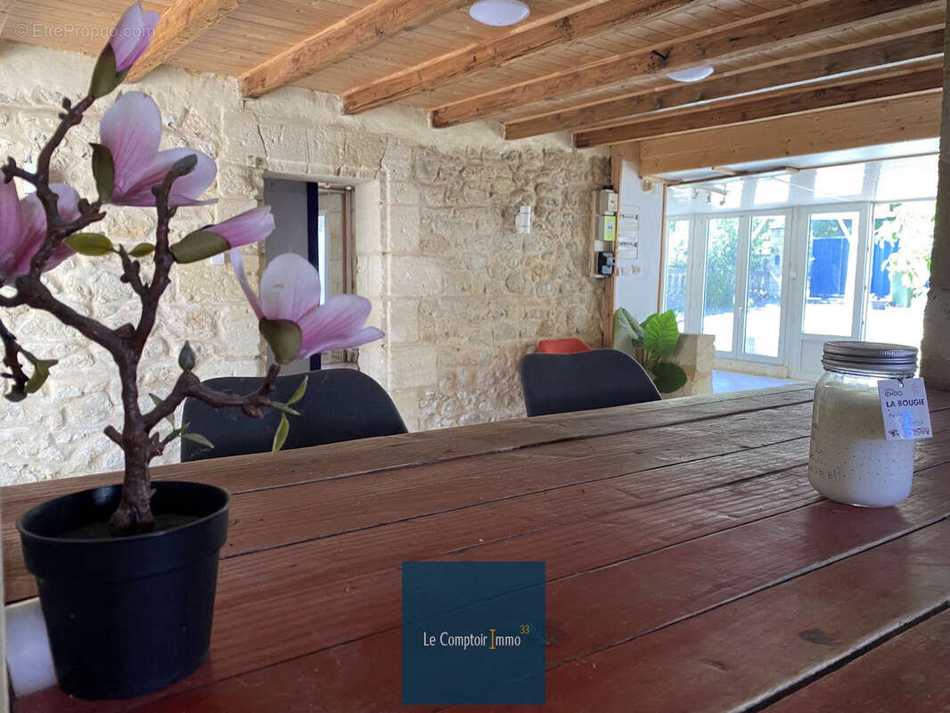 Maison et T2 proche des commodités - photo 4