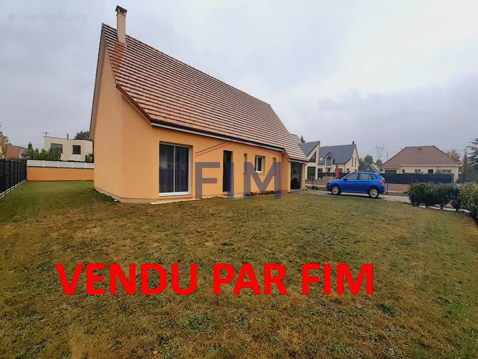 Maison à SAHURS