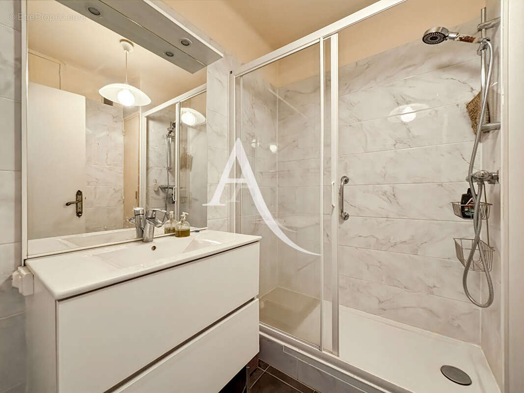 Appartement à MARSEILLE-10E