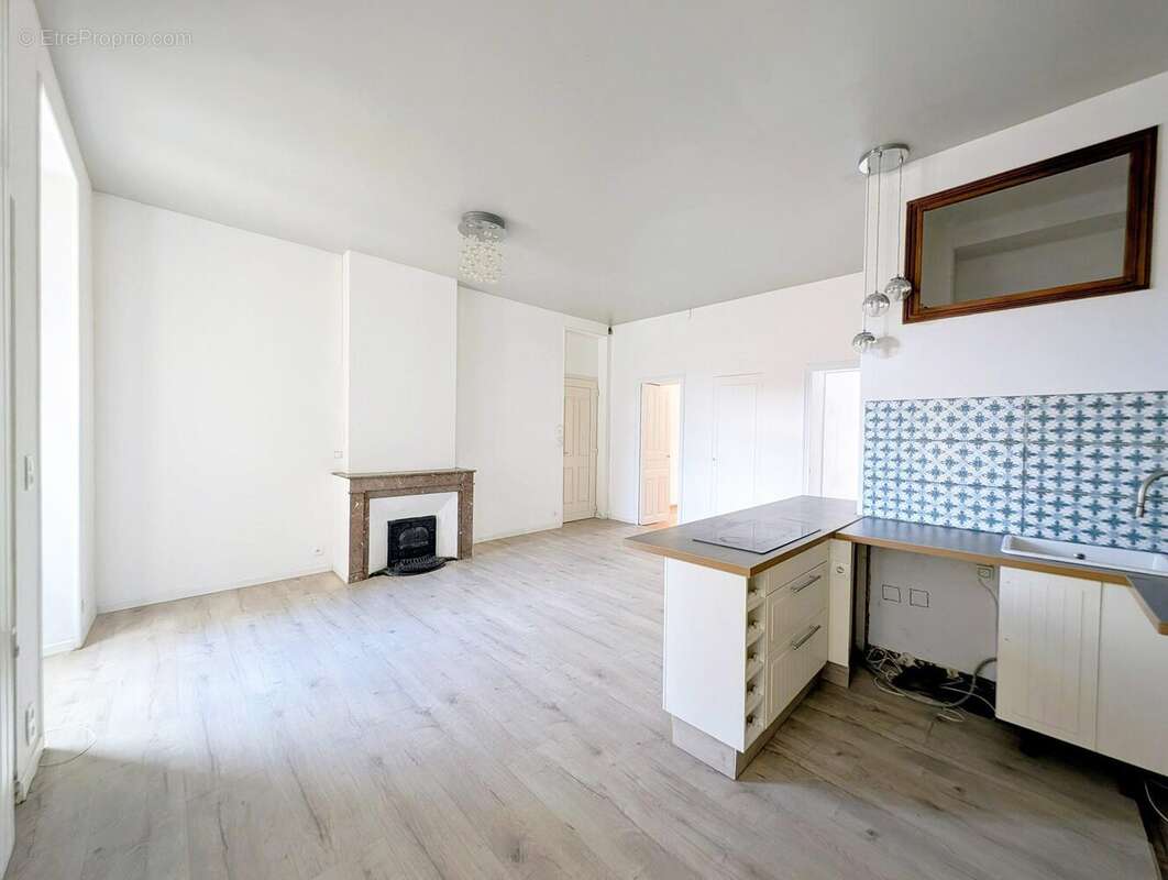 Appartement à NIMES