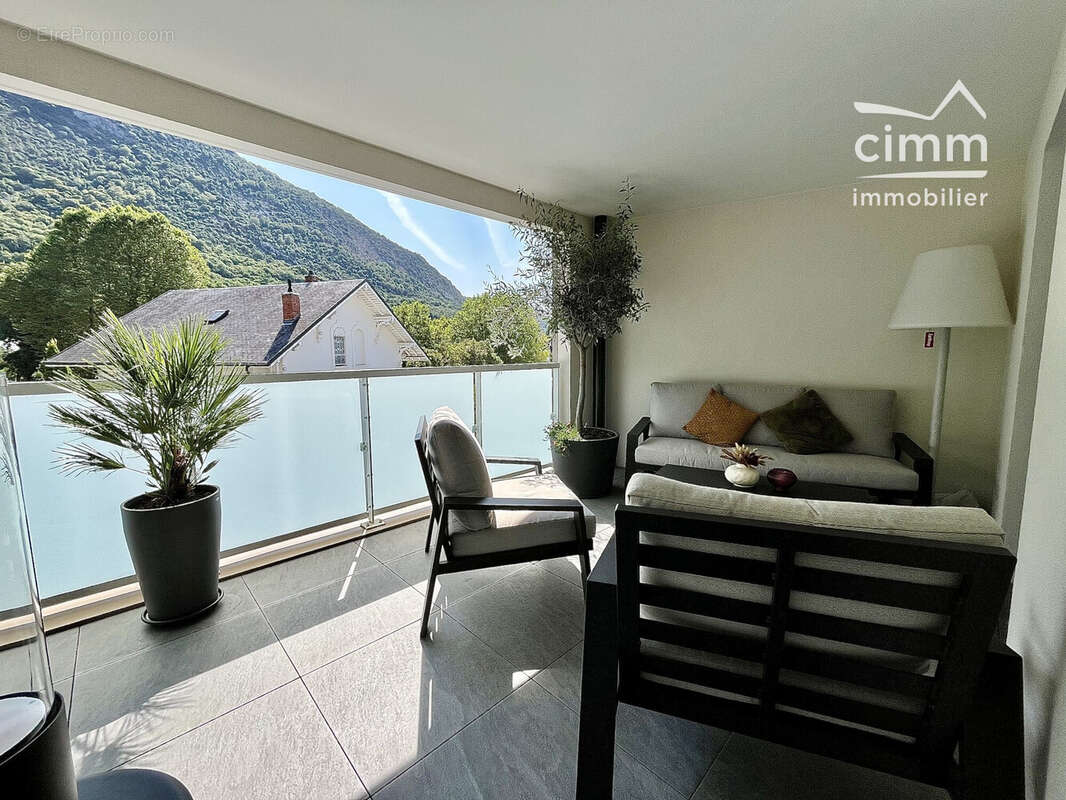 Appartement 100 m² à Challes-Les-Eaux  - photo 6