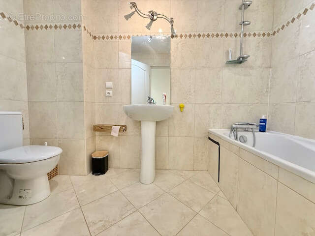 Appartement à DIVONNE-LES-BAINS