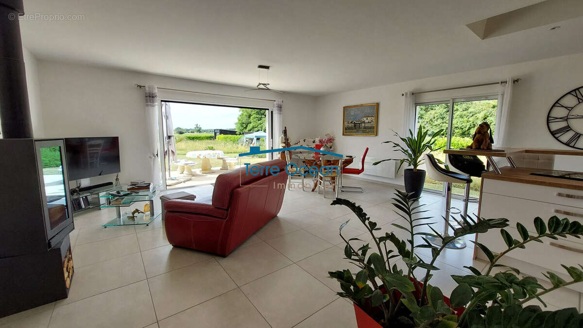 Maison à SABLONCEAUX