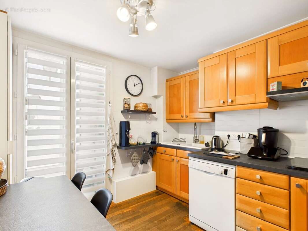 Appartement à MARSEILLE-7E