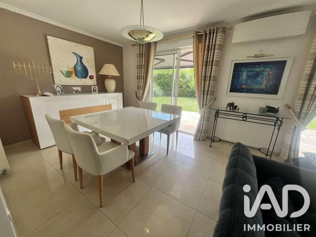 Maison 85 m² à Crosne  - photo 2