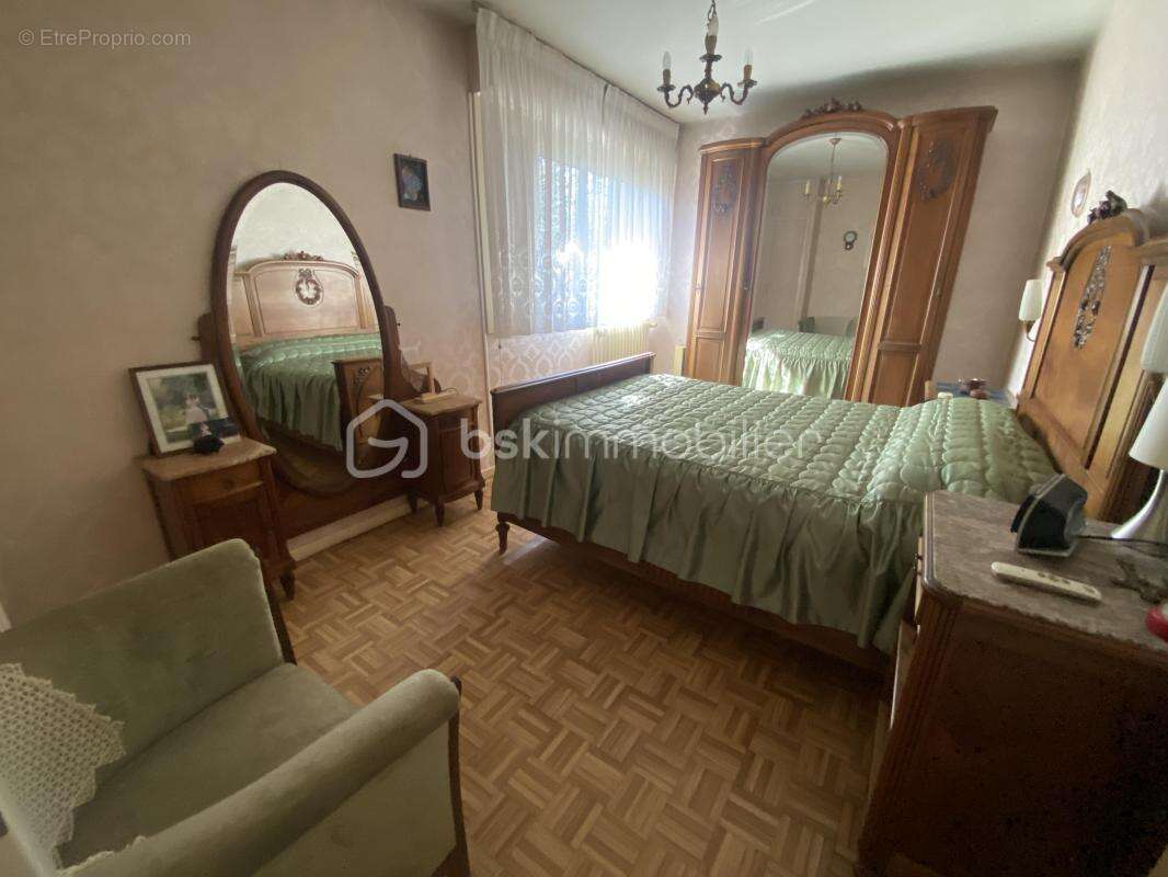 Maison à CASTELGINEST