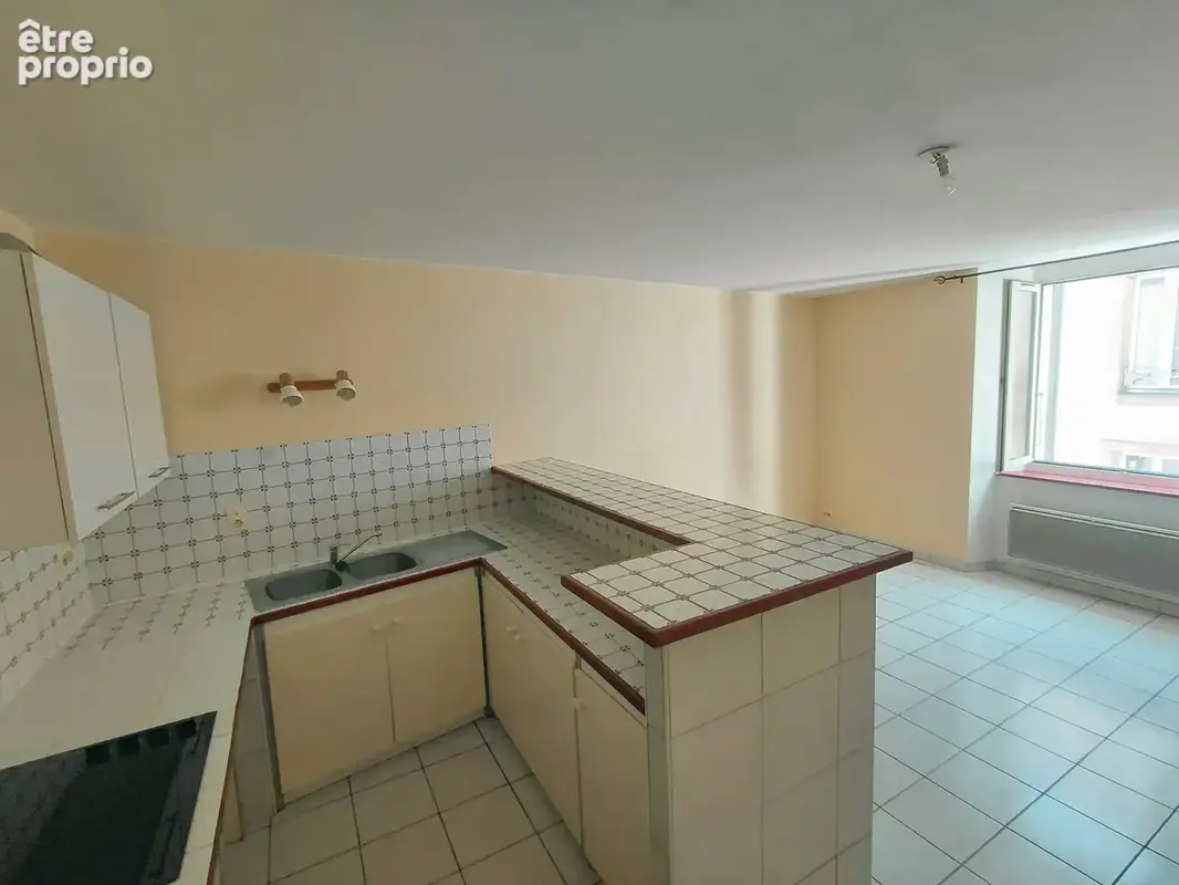 Aubenas centre ville - appartement 3 pieces 60m2 - photo 2