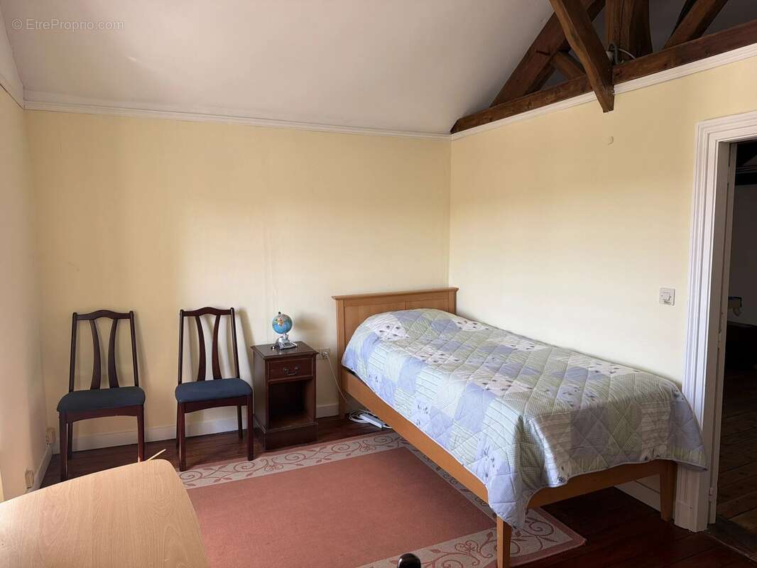 Maison spacieuse de 4 à 5 chambres, cuisine équipée, grands jardins - photo 20