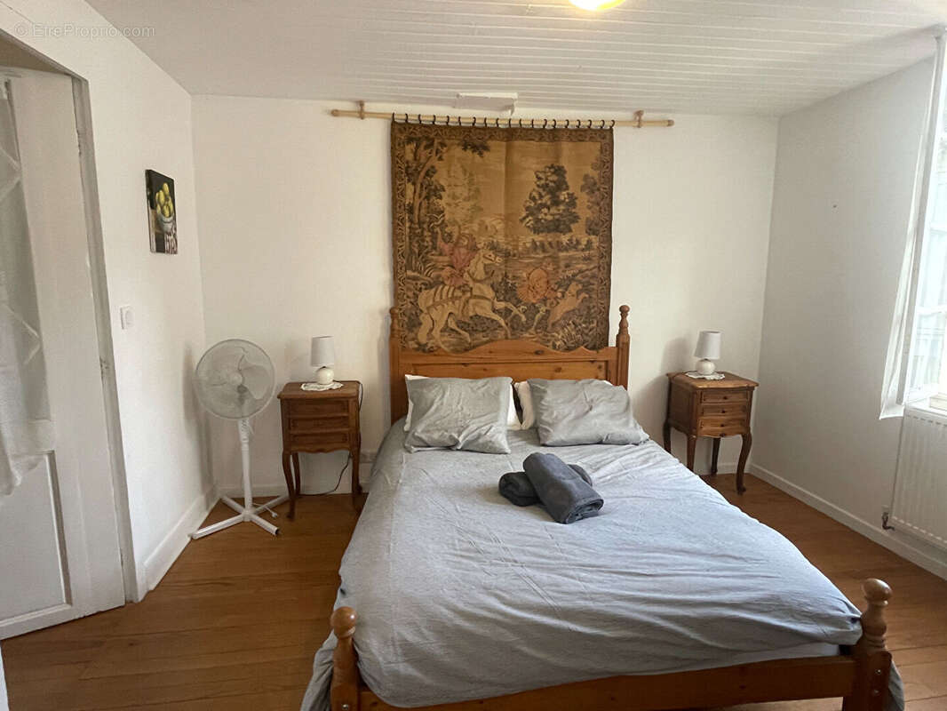 Maison à SAINTE-FOY-LA-GRANDE