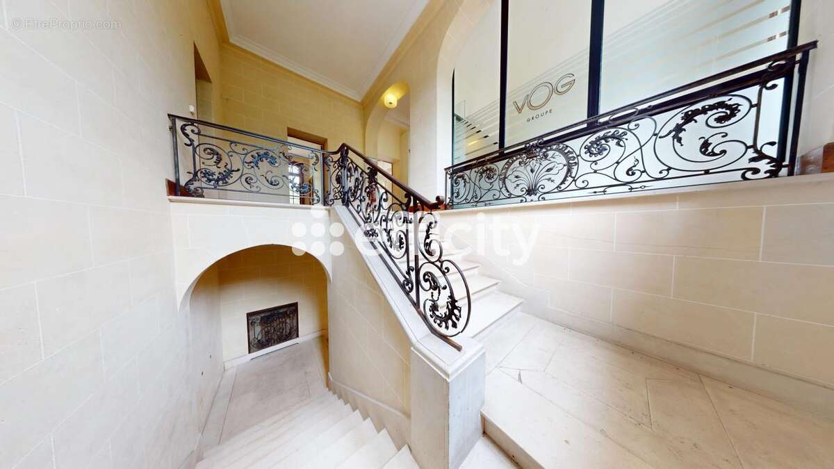 Maison 1130 m² à Mouvaux  - photo 9