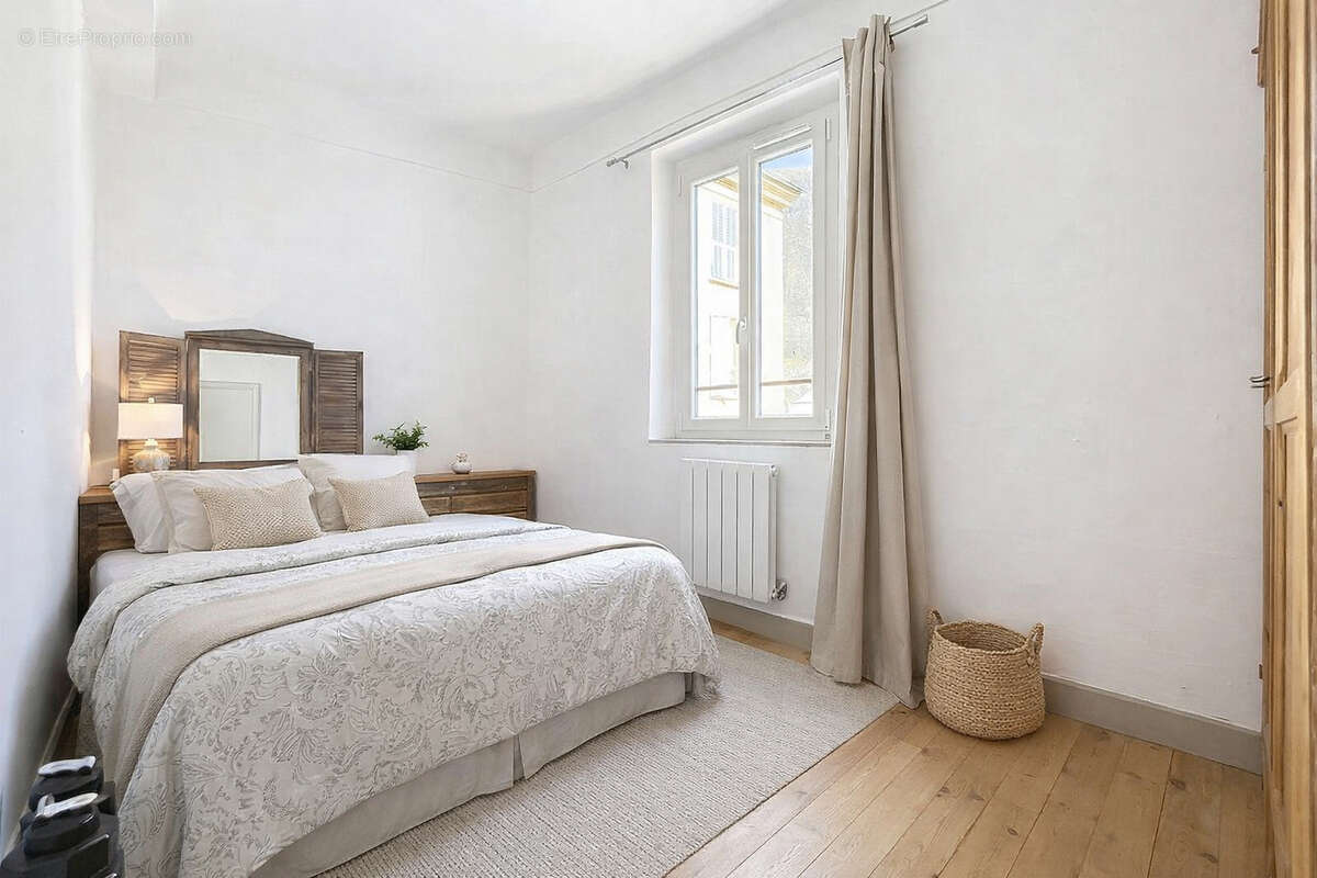 Appartement à SAINT-ETIENNE-DE-TINEE