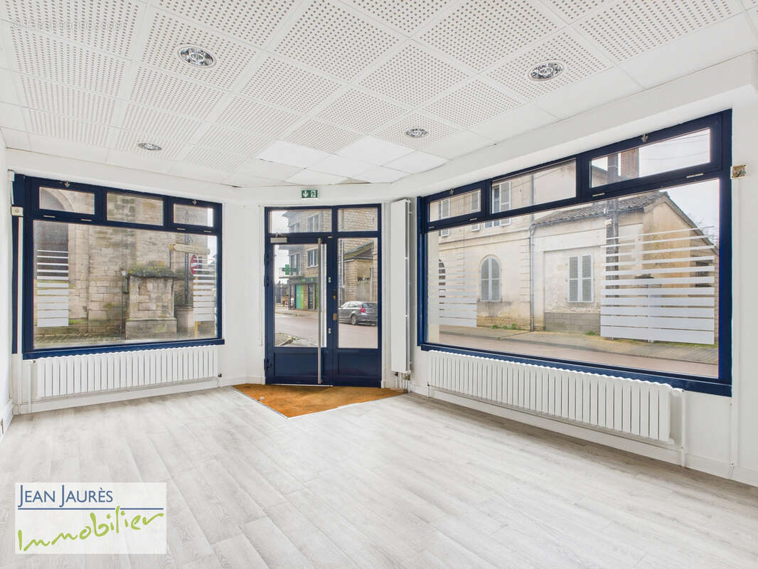 Brienne-le-Château   Immeuble Mixte avec Grand Appartement et Local Commercial - photo 12