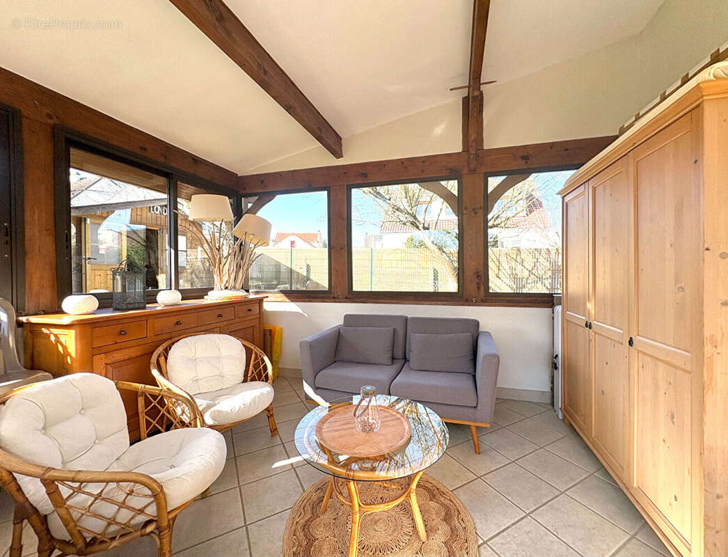 Maison à SAINT-CYR-L'ECOLE