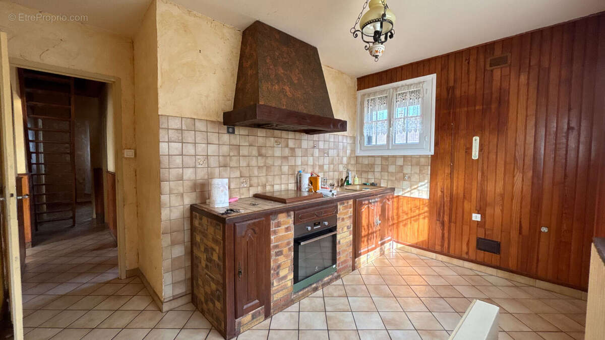 Maison à SAUVIGNY-LES-BOIS