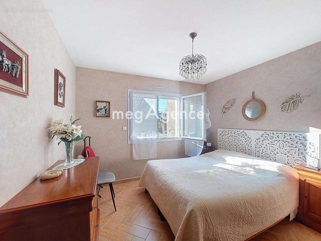 Pavillon 130m² 3 chambres et un bureau - photo 4