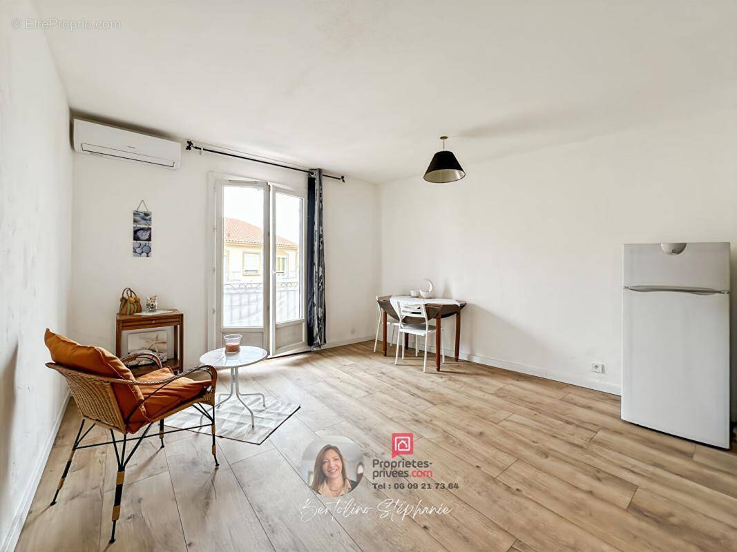 Appartement à PUGET-SUR-ARGENS