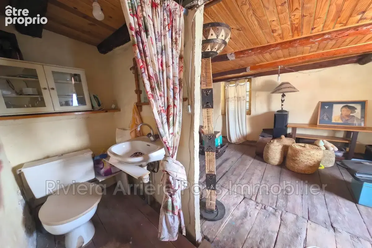 Maison 4 pièces à vendre à Roure (06420) - photo 7