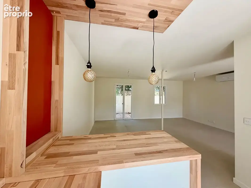 CARROS : Maison 4 pièces avec Garage - photo 5