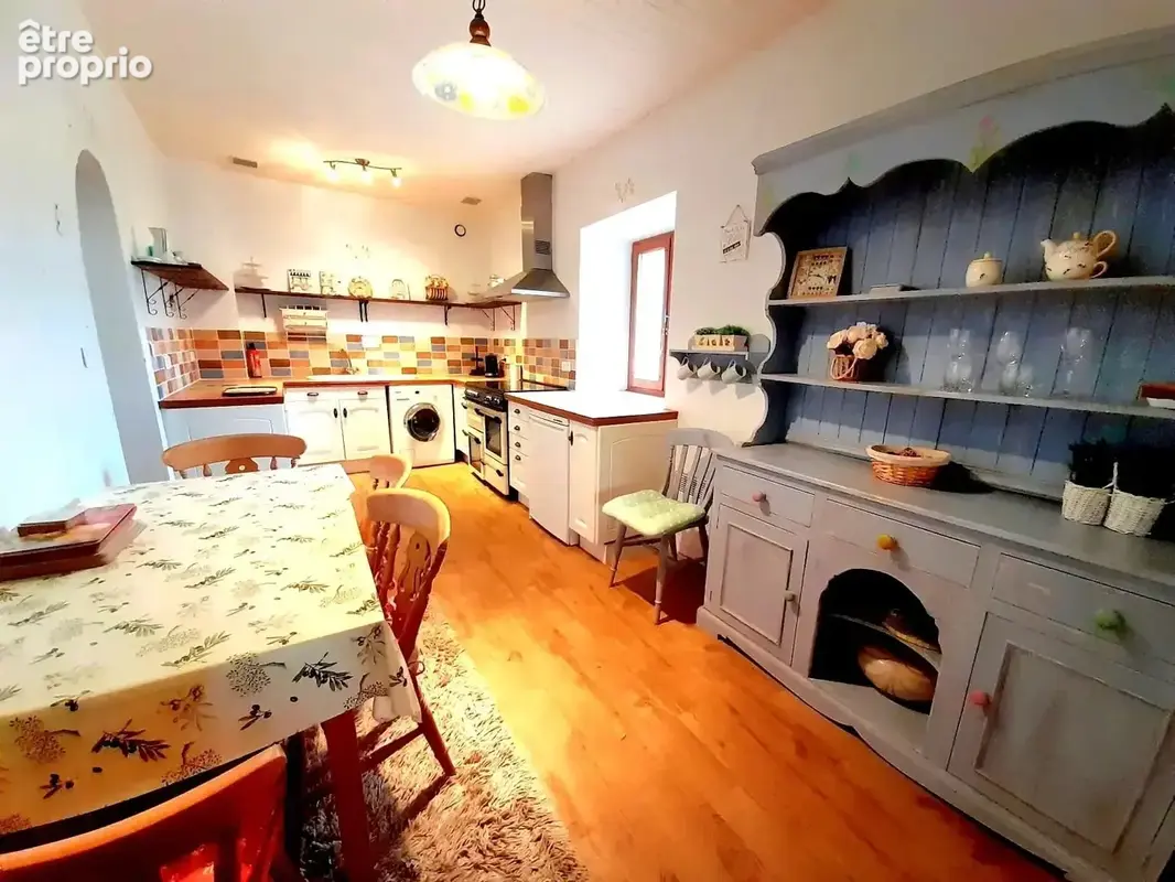 Belle ferme en pierre avec appartement d'amis, grange et vue imprenable - photo 13