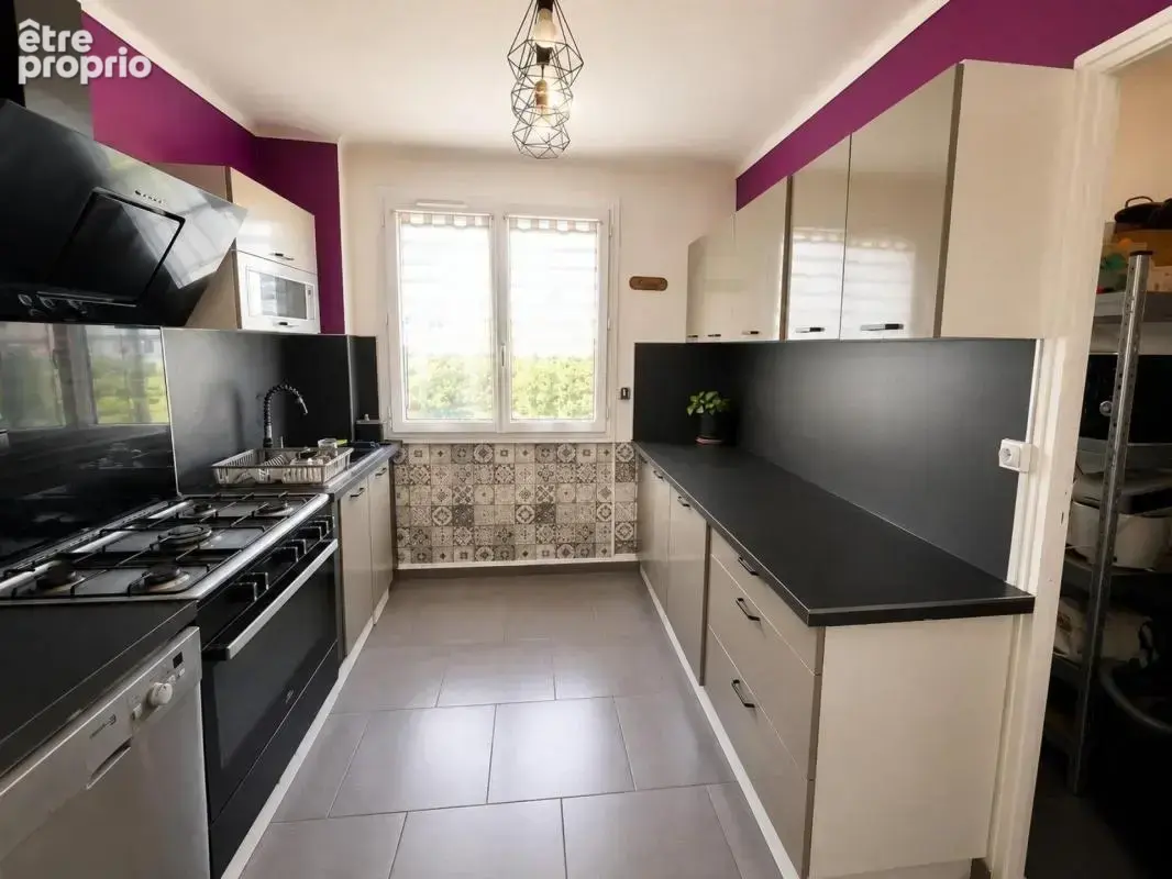 A vendre : t4 de 100 m² avec terrasse - saint-raphael - photo 4