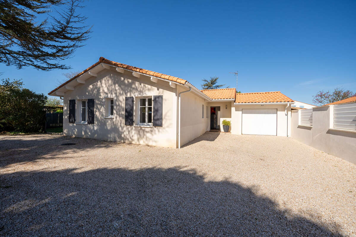 Maison à SAINT-PALAIS-SUR-MER