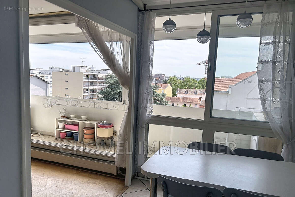 Appartement à VILLEURBANNE