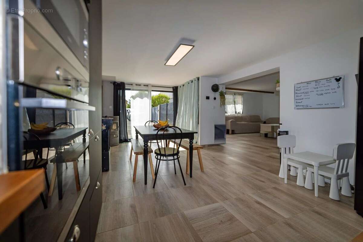 Maison à LEMPDES