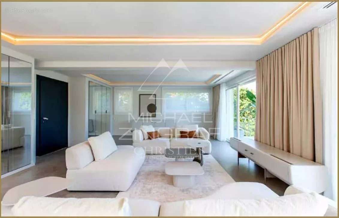 Maison à ANTIBES