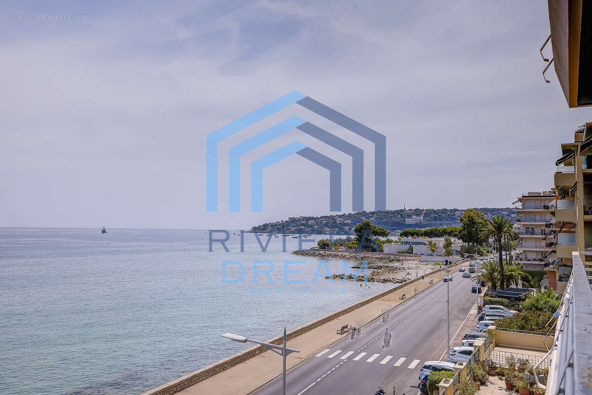 MENTON - Face a la mer, appartement type 3 avec terrasse, cave et parking. - photo 4