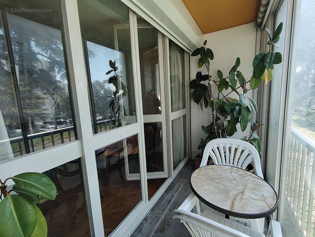 Appartement à MARSEILLE-14E