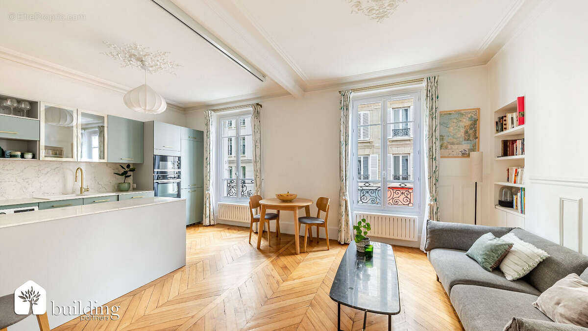 Appartement à LEVALLOIS-PERRET