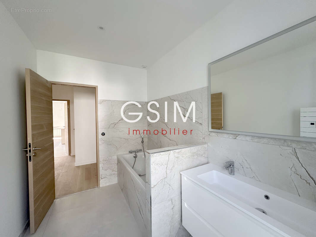 Appartement à GARCHES