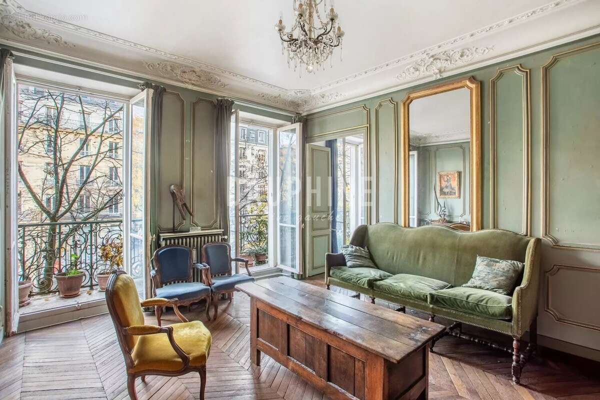 Appartement à PARIS-5E
