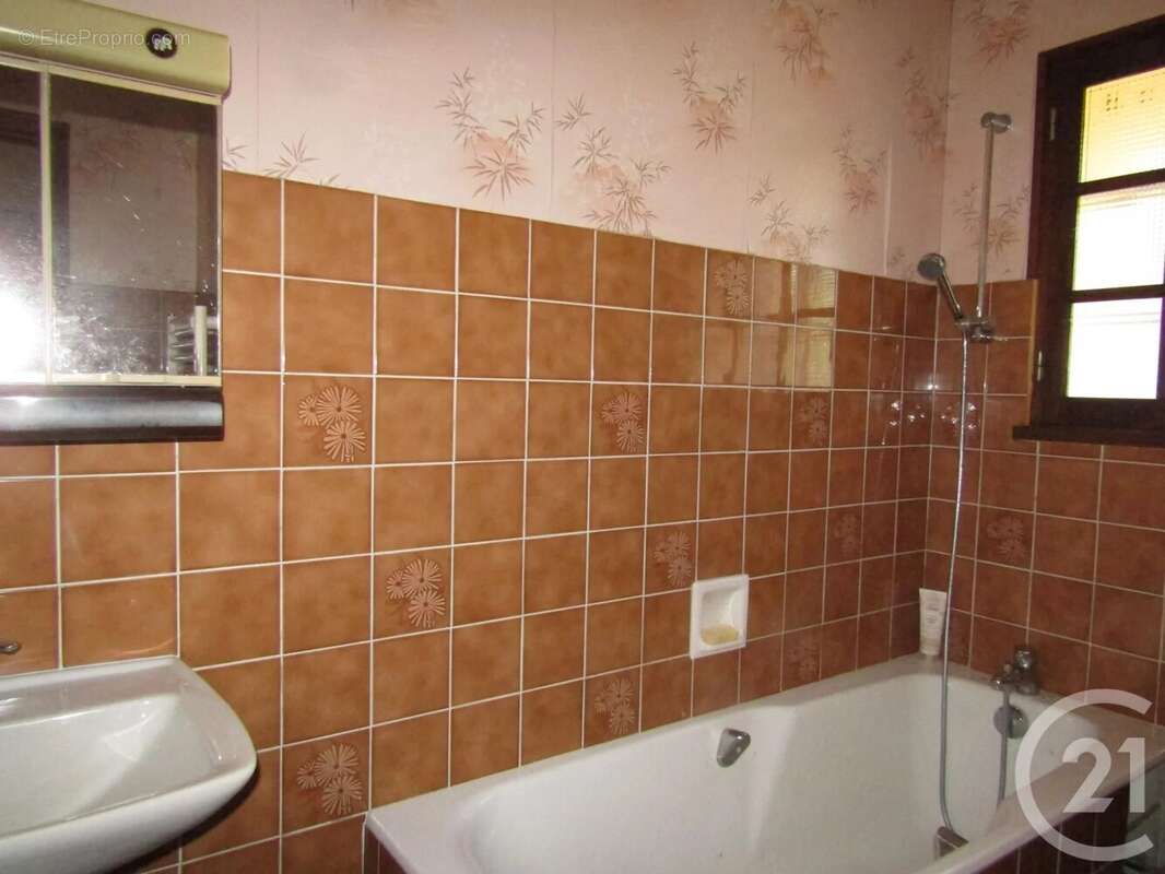 Maison à SAINT-GENARD