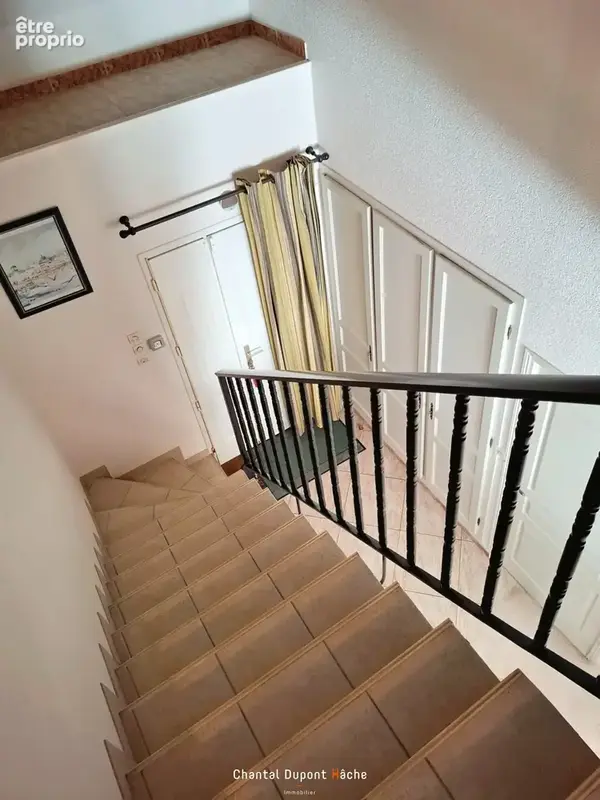 CHAMPHOL - Jolie maison traditionnelle, 4 chambres, vie de plain-pied, garage et jardin - photo 8