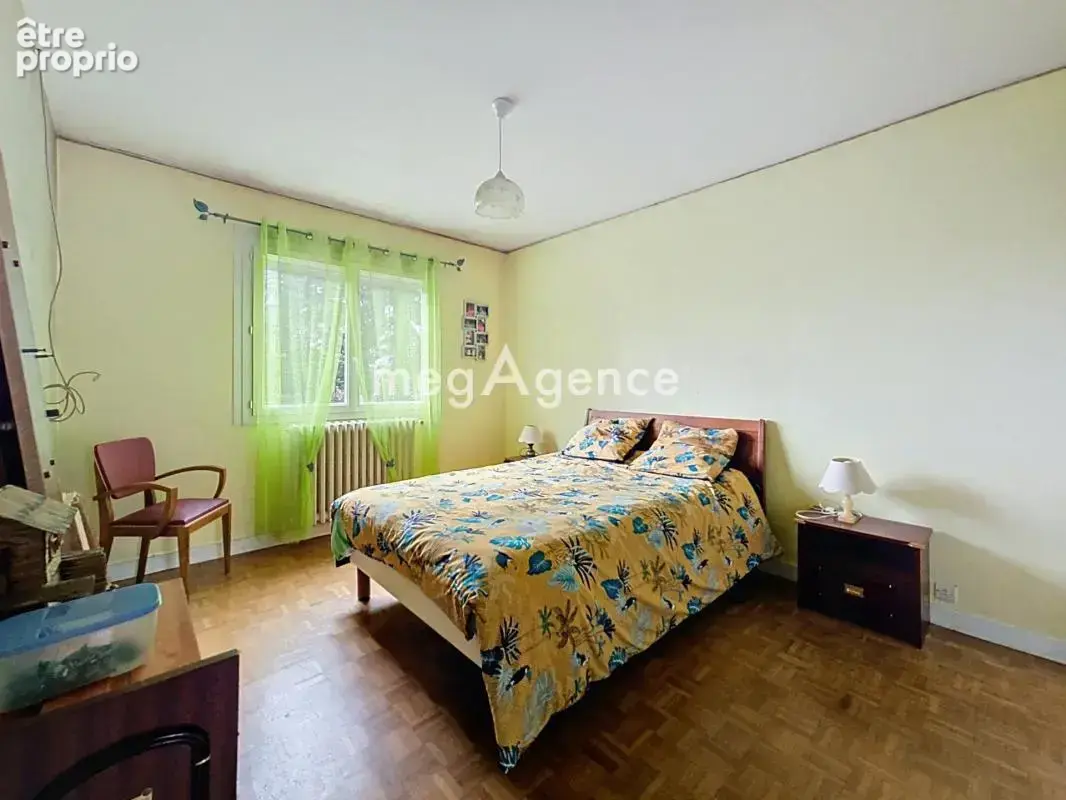 Maison 5 chambres sur sous-sol - photo 7