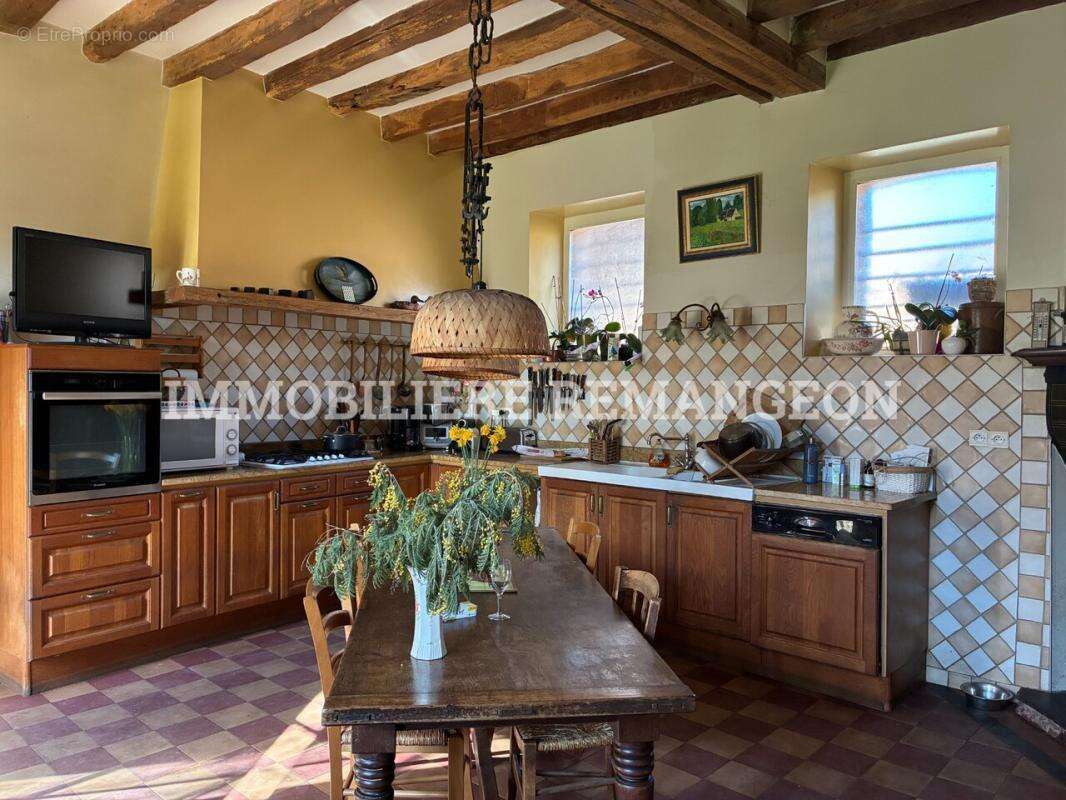 Maison à LAMOTTE-BEUVRON