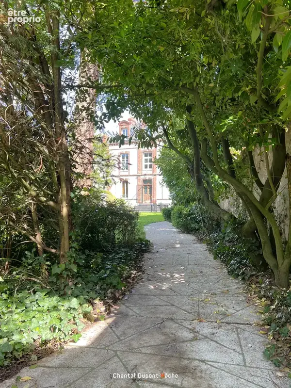 CHARTRES MAUNOURY - Propriété début XXème sur parc arboré de plus de 2300m2. - photo 17