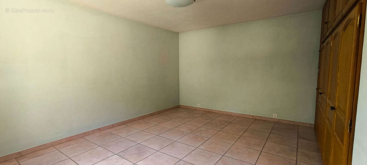 Maison à BOUILLARGUES