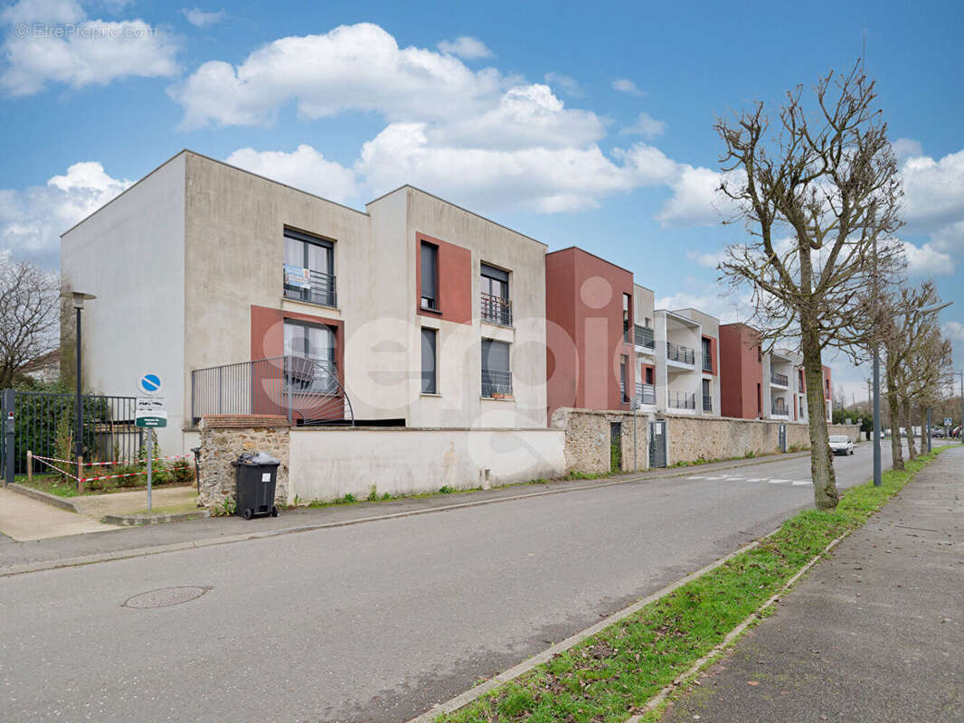 Appartement à RIS-ORANGIS