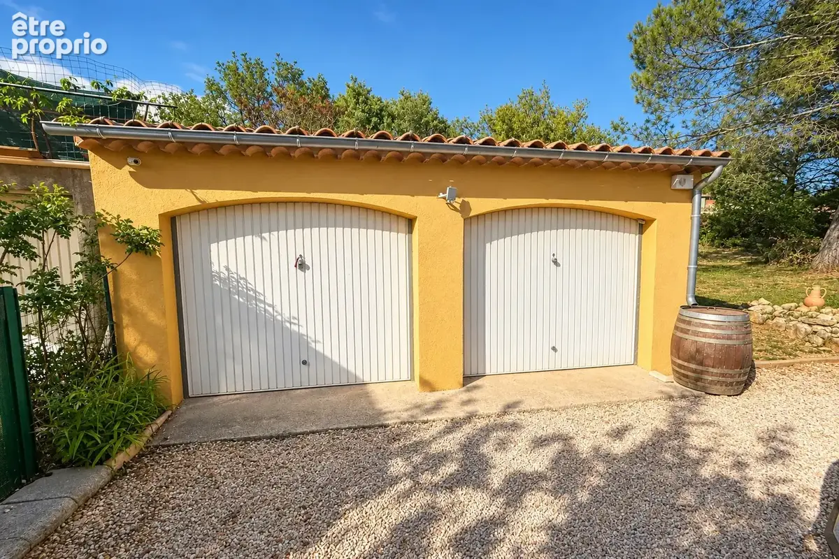 Propriété familiale rénovée avec piscine à Brignoles - photo 20