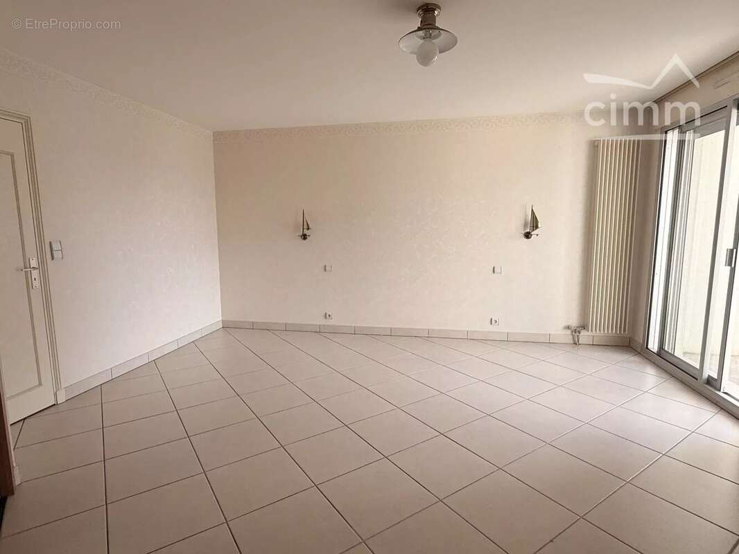 #Appartement d'exception de 145 m² avec terrasse, vue dégagée, résidence de standing – Blois - photo 17
