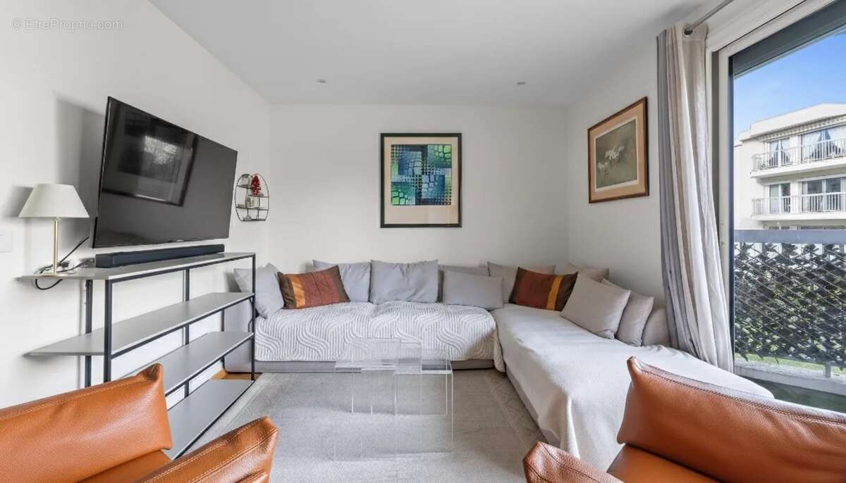 Appartement à GARCHES