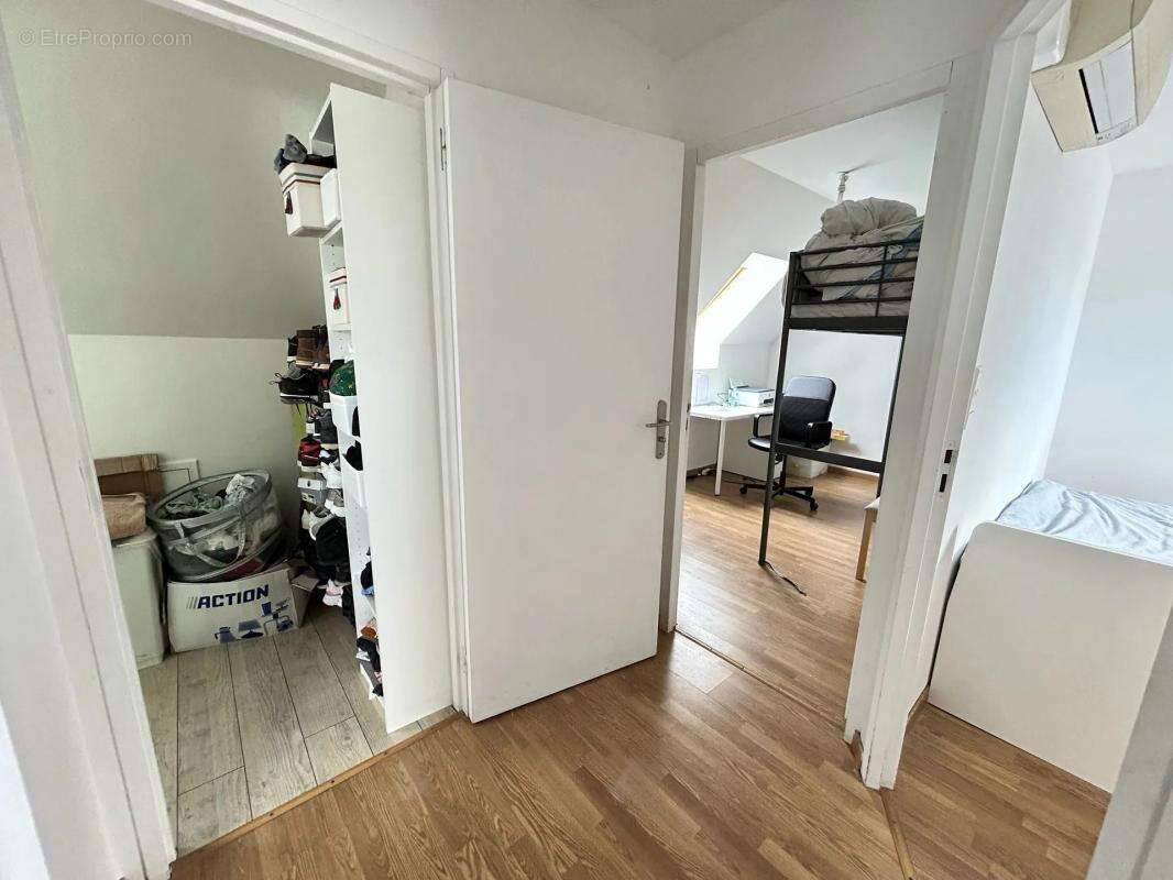 Maison à FERRIERES-EN-GATINAIS