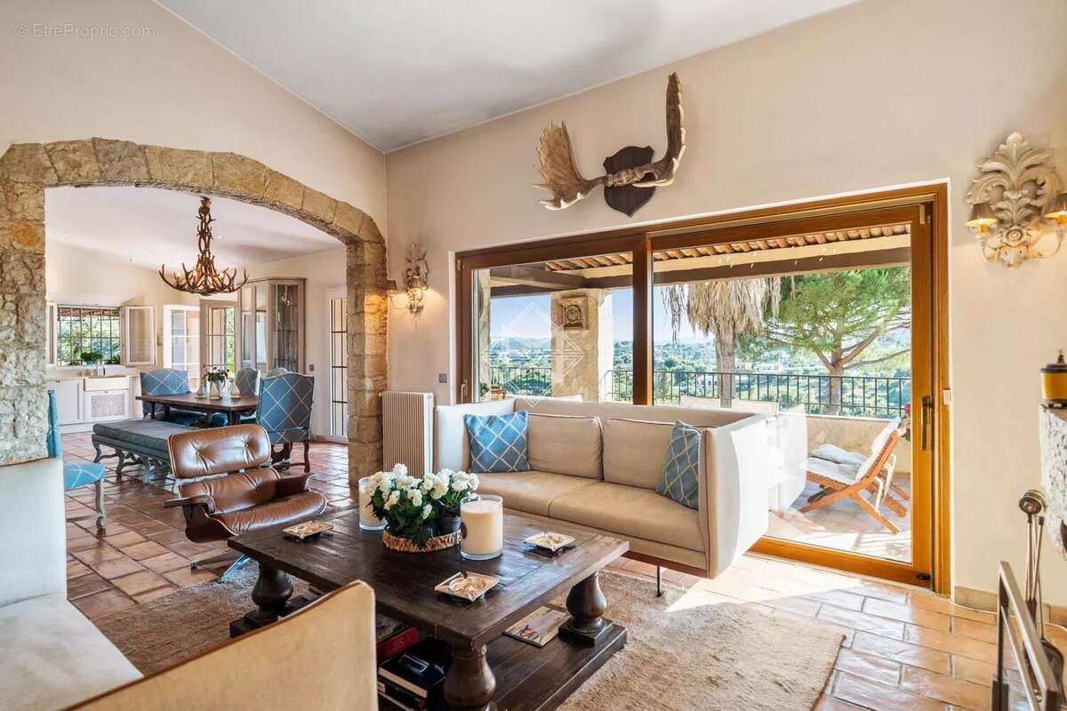 Belle villa provençale avec piscine - tennis - photo 5