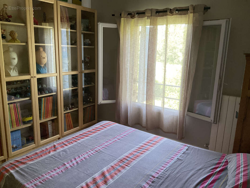 Maison à LARAGNE-MONTEGLIN